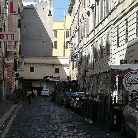 Signorina In Rome Hostel Εξωτερικό φωτογραφία